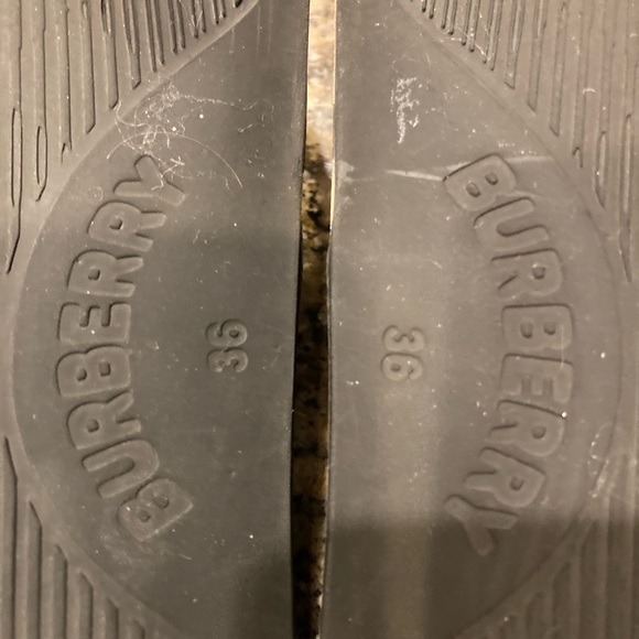 Burberry Furley Vintage Check Archive Beige Slides Size 5.5 (36) MSRP $425 - Picture 5 of 6